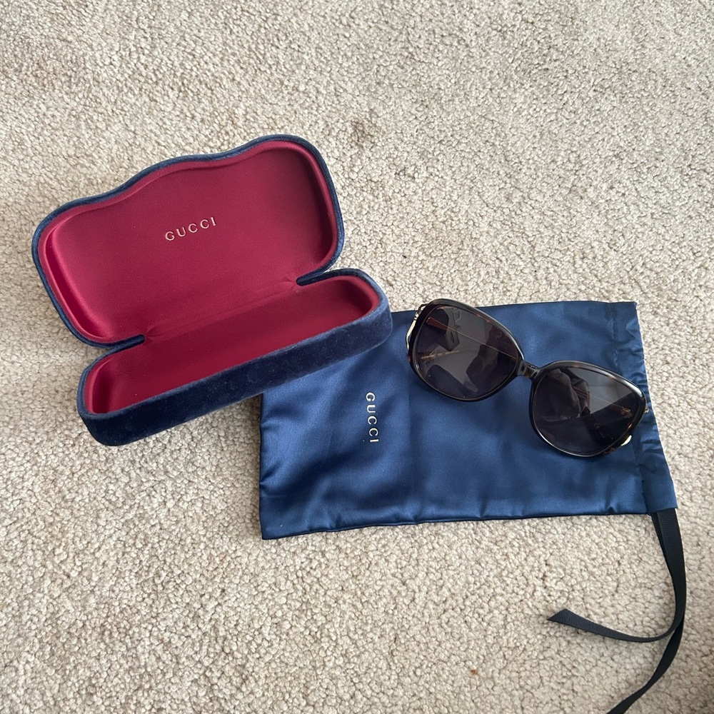 Gucci brown sunglasses
